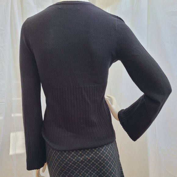 Max Studio Lightweight Bell Sleeve V-neck Sweater XS - Picture 3 of 9